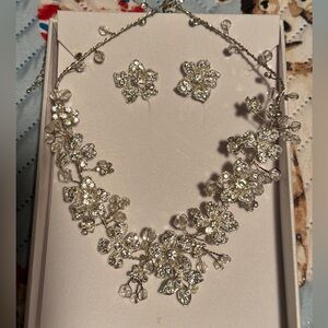 Silver rhinestones necklace and earring set Bridal set